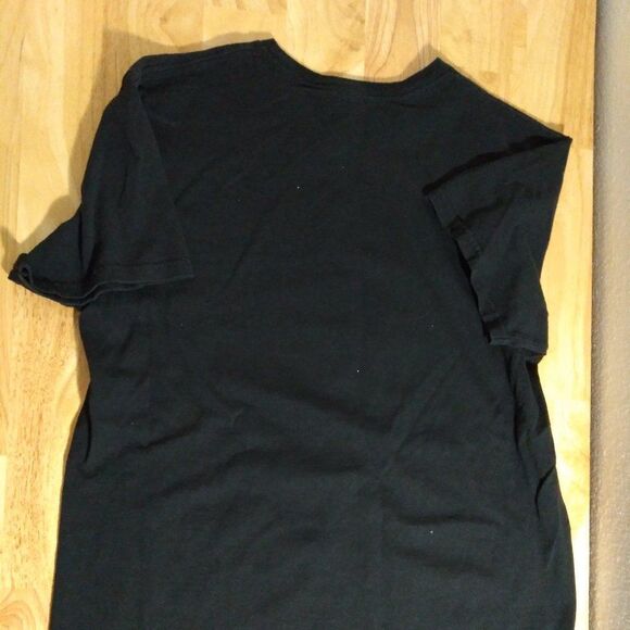 John Carpenter's Halloween Graphic T-Shirt - Picture 4 of 6